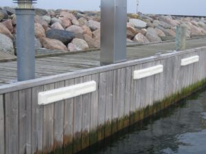 MINI MULTI DOCK 120X950MM VALKOINEN